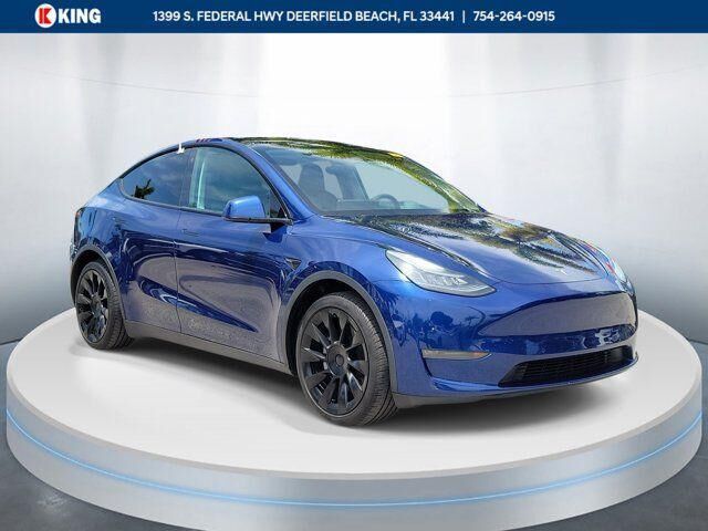 2021 Tesla Model Y Long Range — photo 1 of 26