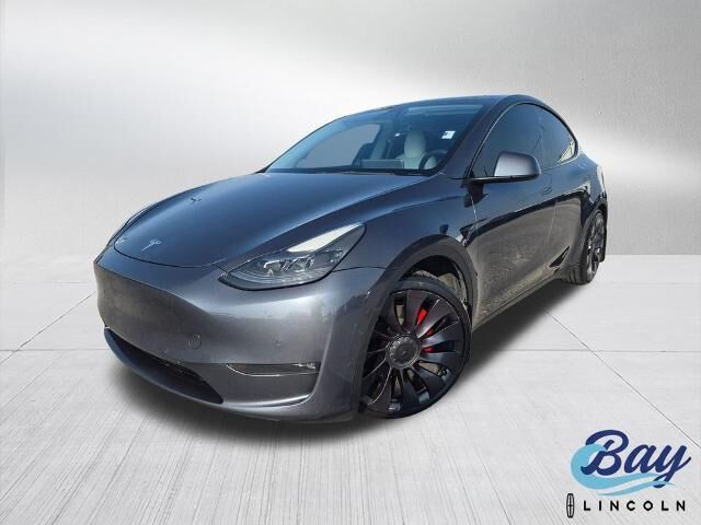 2021 Tesla Model Y Performance — photo 1 of 13