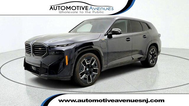 2024 BMW XM Sports Activity Vehicle w/ B&W Diamond Audio