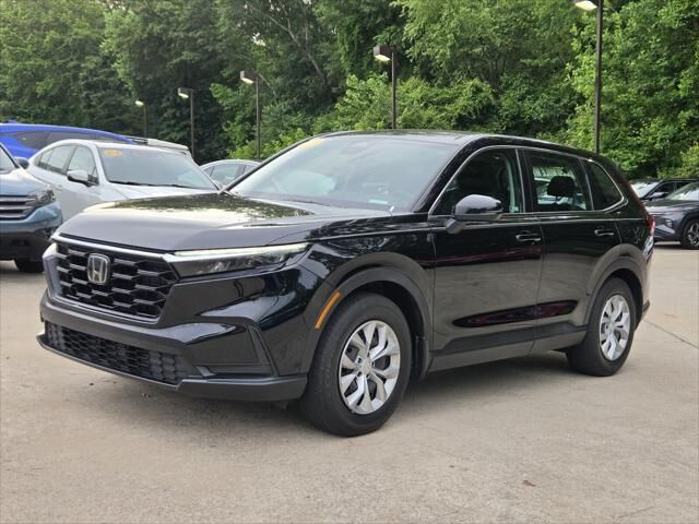 2023 Honda CR-V LX — photo 1 of 13