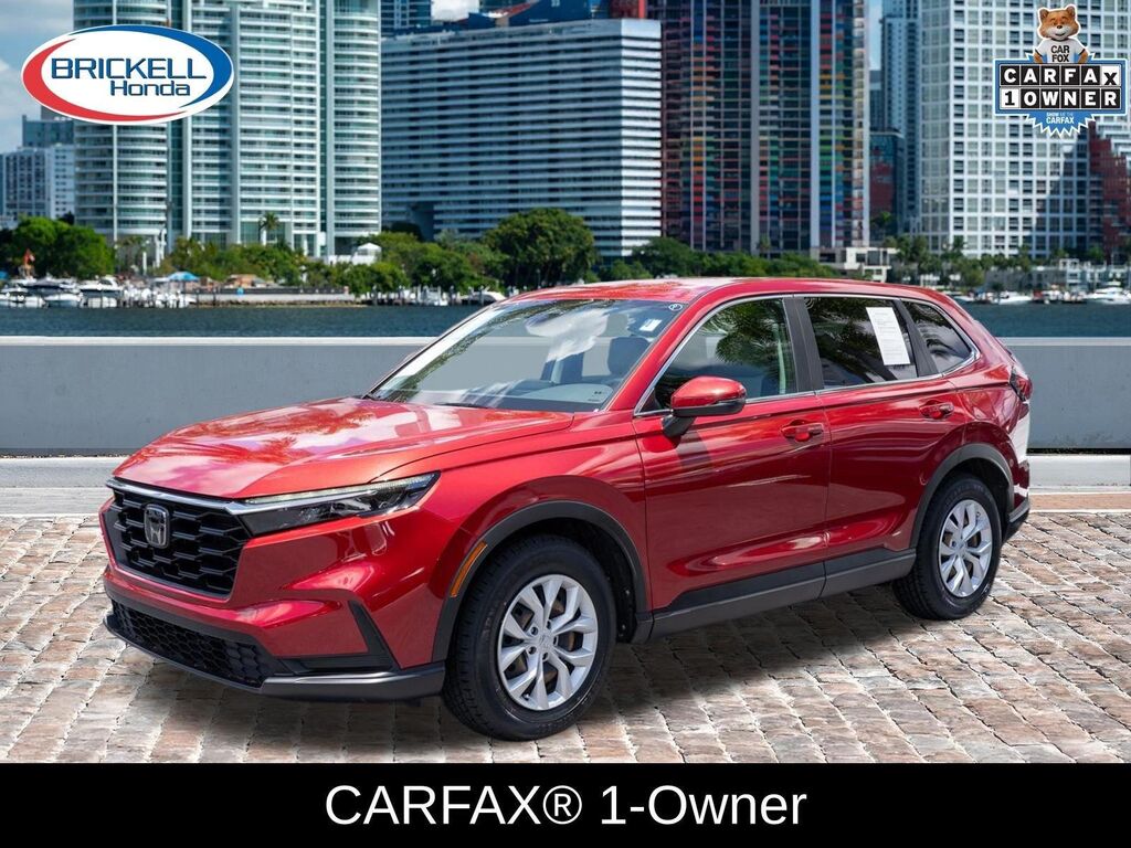 2025 Honda CR-V LX — photo 1 of 7