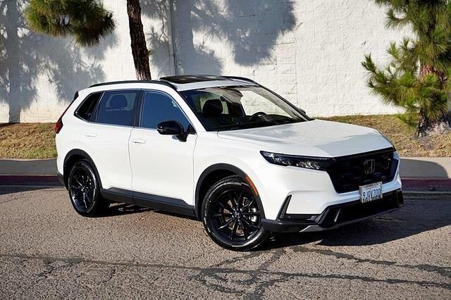 2024 Honda CR-V Hybrid Sport-L — photo 1 of 13