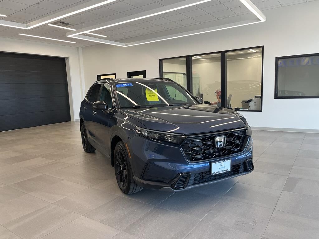 2025 Honda CR-V Hybrid Sport — photo 1 of 11