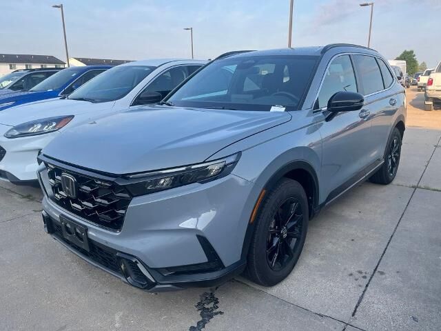 2025 Honda CR-V Hybrid Sport — photo 1 of 13