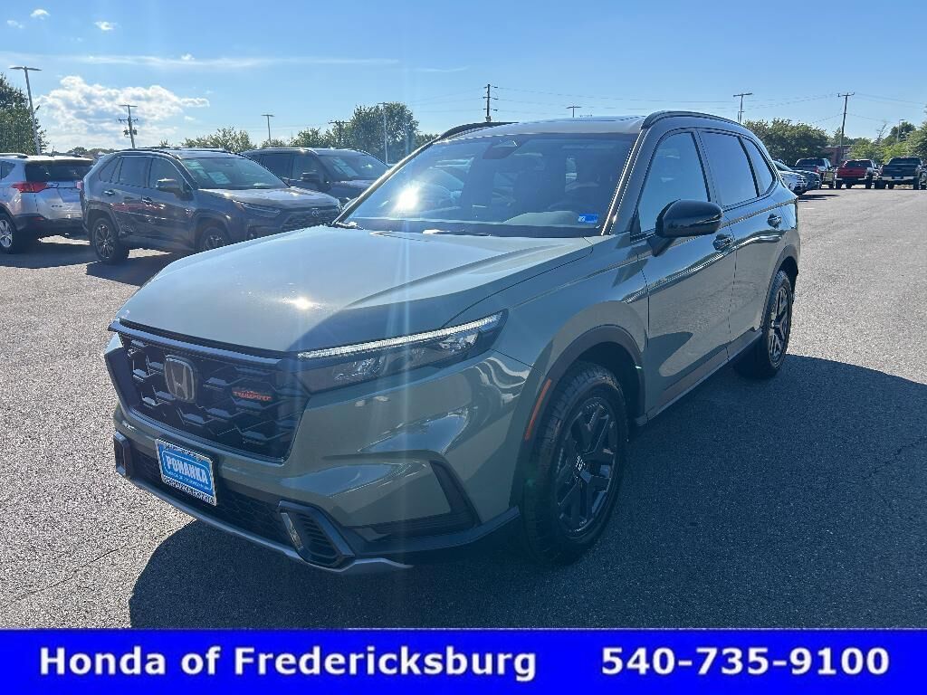 2026 Honda CR-V Hybrid TrailSport — photo 1 of 13