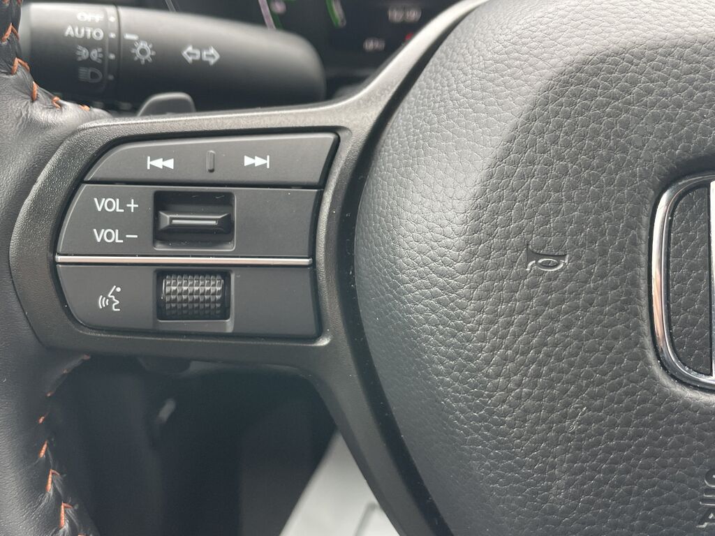 2026 Honda CR-V Hybrid AWD TrailSport Hybrid — photo 1 of 7