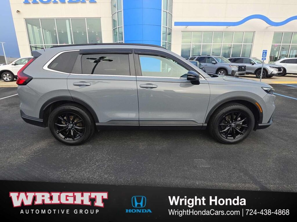 2024 Honda CR-V Hybrid Sport-L — photo 1 of 13