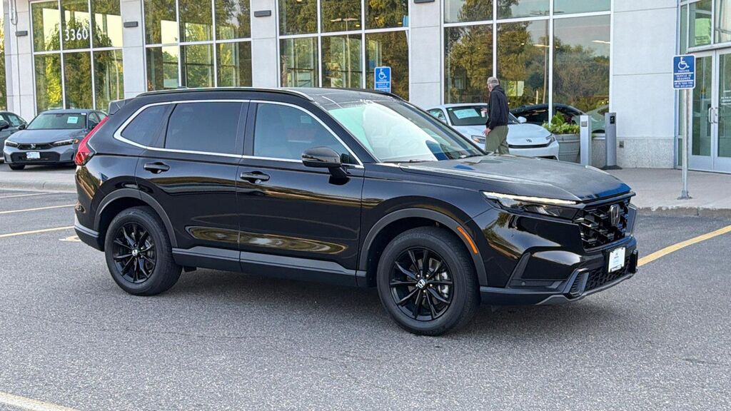 2025 Honda CR-V Hybrid Sport-L — photo 1 of 13
