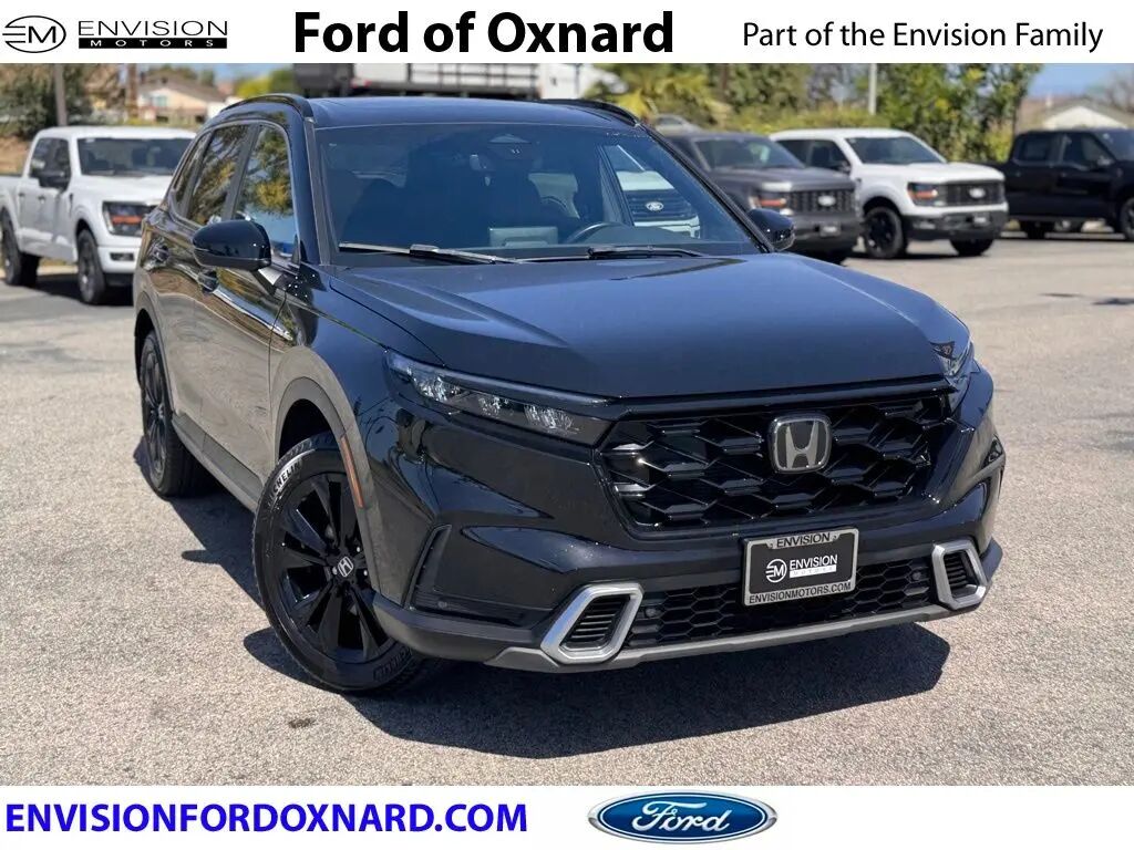 2024 Honda CR-V Hybrid Sport Touring — photo 1 of 26