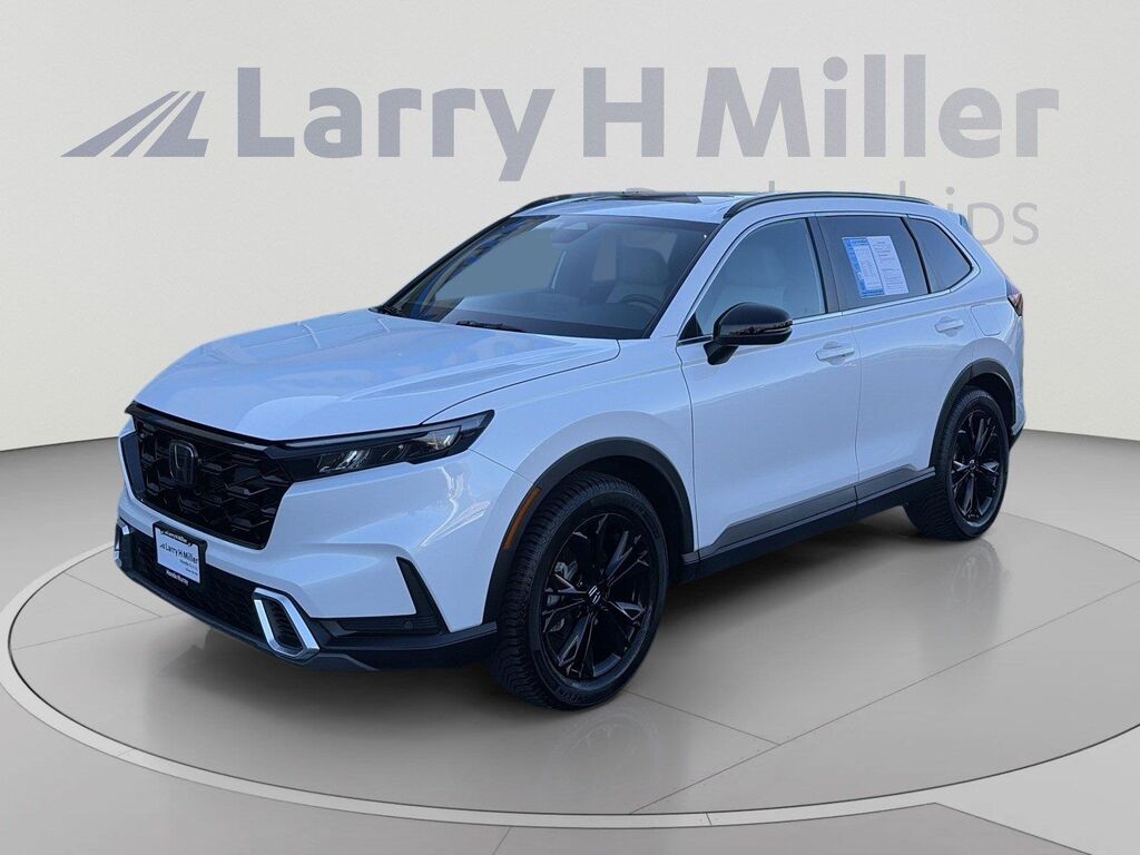 2025 Honda CR-V Hybrid Sport Touring — photo 1 of 7