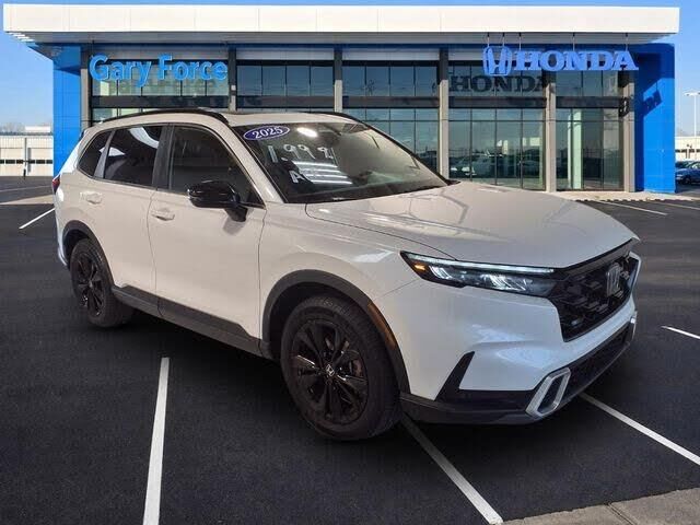 2025 Honda CR-V Hybrid Sport Touring — photo 1 of 1