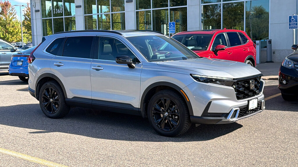 2023 Honda CR-V Hybrid HYBRID AWD SP TRG — photo 1 of 7