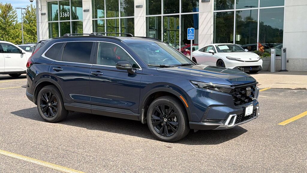2023 Honda CR-V Hybrid Sport Touring — photo 1 of 13