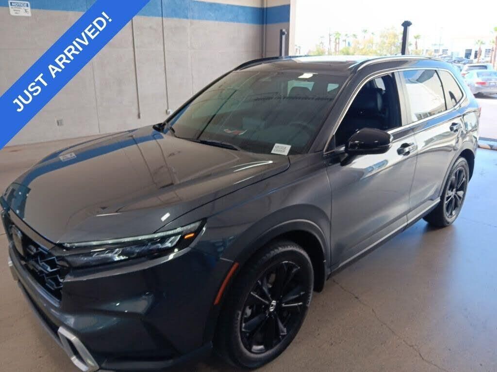 2024 Honda CR-V Hybrid Sport Touring — photo 1 of 14