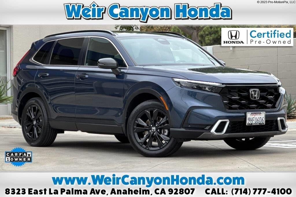 2024 Honda CR-V Hybrid Sport Touring — photo 1 of 13