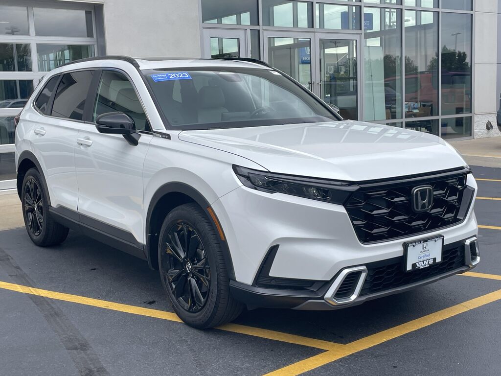 2023 Honda CR-V Hybrid Sport Touring — photo 1 of 13