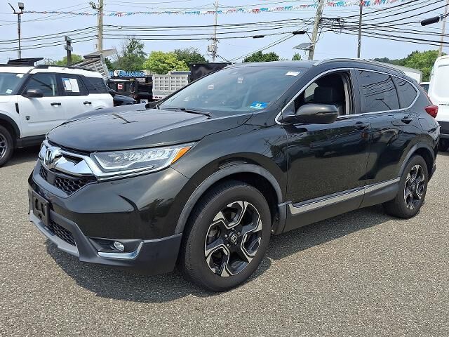 2018 Honda CR-V Touring — photo 1 of 13
