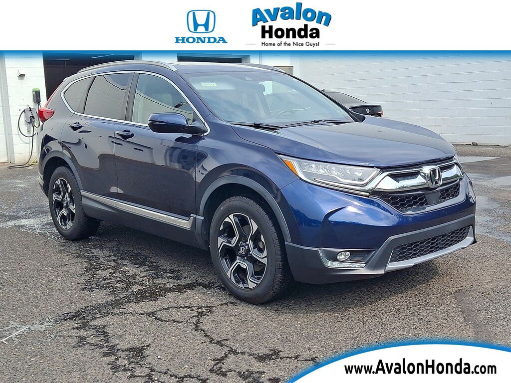 2018 Honda CR-V AWD Touring — photo 1 of 7
