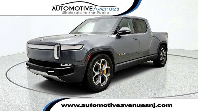 2022 Rivian R1T Adventure Package