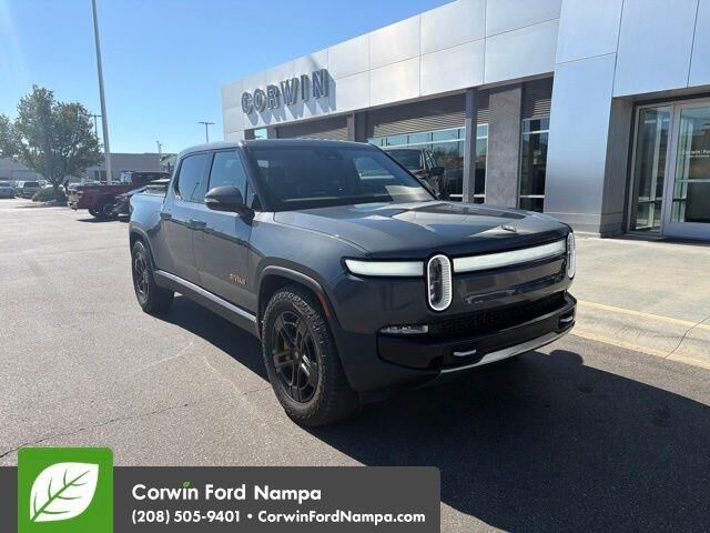 2023 Rivian R1T Adventure