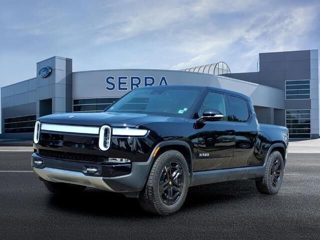 2023 Rivian R1T Adventure — photo 1 of 26