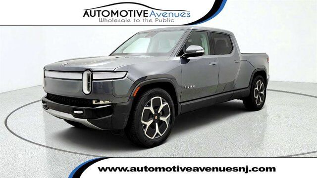 2024 Rivian R1T Adventure — photo 1 of 1