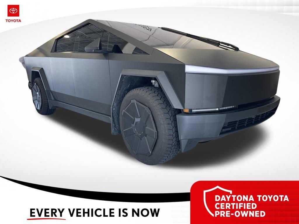 2024 Tesla Cybertruck Base — photo 1 of 10