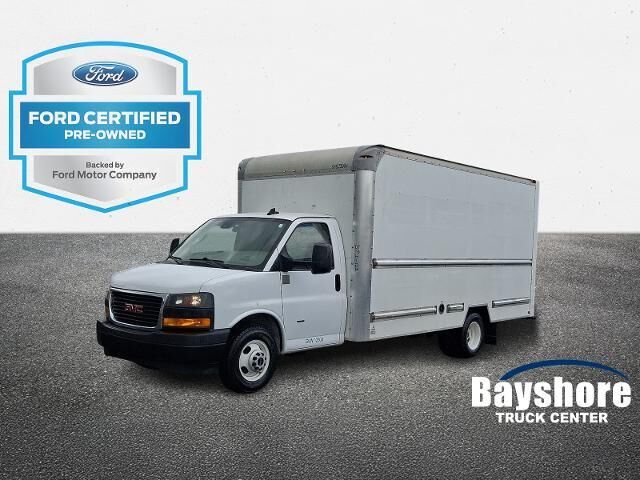 2021 GMC Savana 3500 — photo 1 of 13