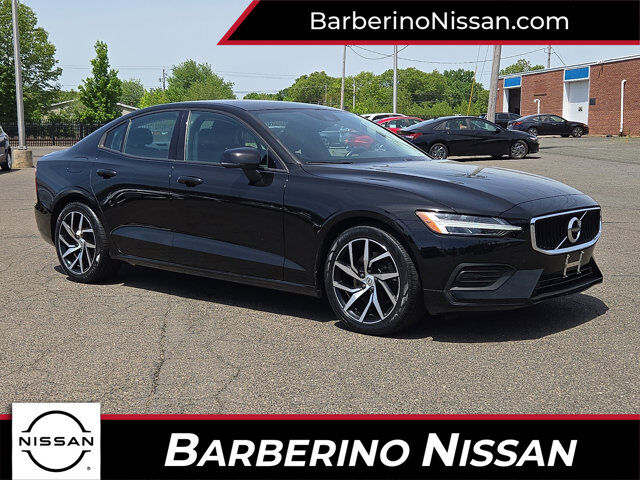 2020 Volvo S60 Momentum