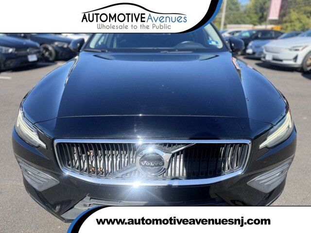 2020 Volvo S60 Momentum