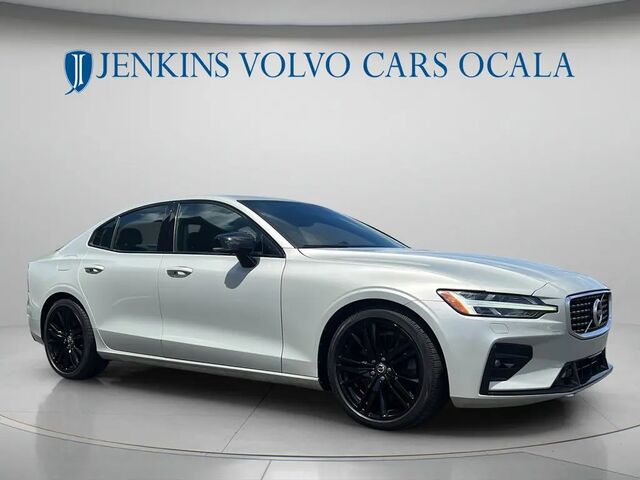 2020 Volvo S60 T6 R-Design