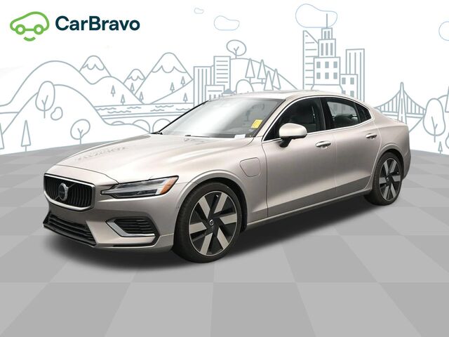 2023 Volvo S60 Recharge Ultimate Bright Theme