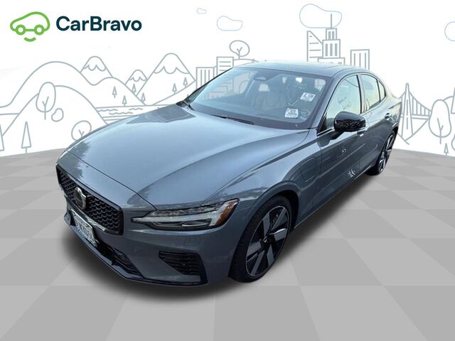 2024 Volvo S60 Recharge Plug-In Hybrid T8 Ultimate Dark Theme