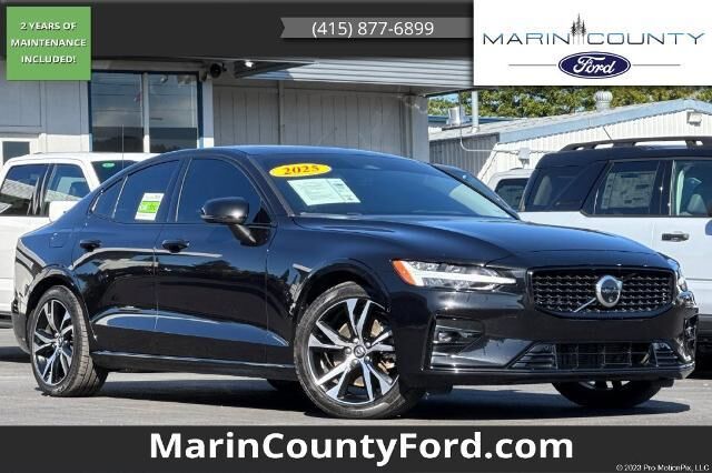 2025 Volvo S60 B5 Plus