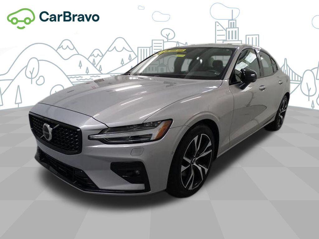 2024 Volvo S60 Plus Dark Theme — photo 1 of 6