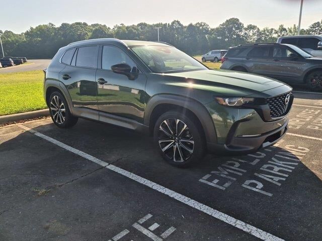 2026 Mazda CX-50 2.5 S Premium — photo 1 of 31