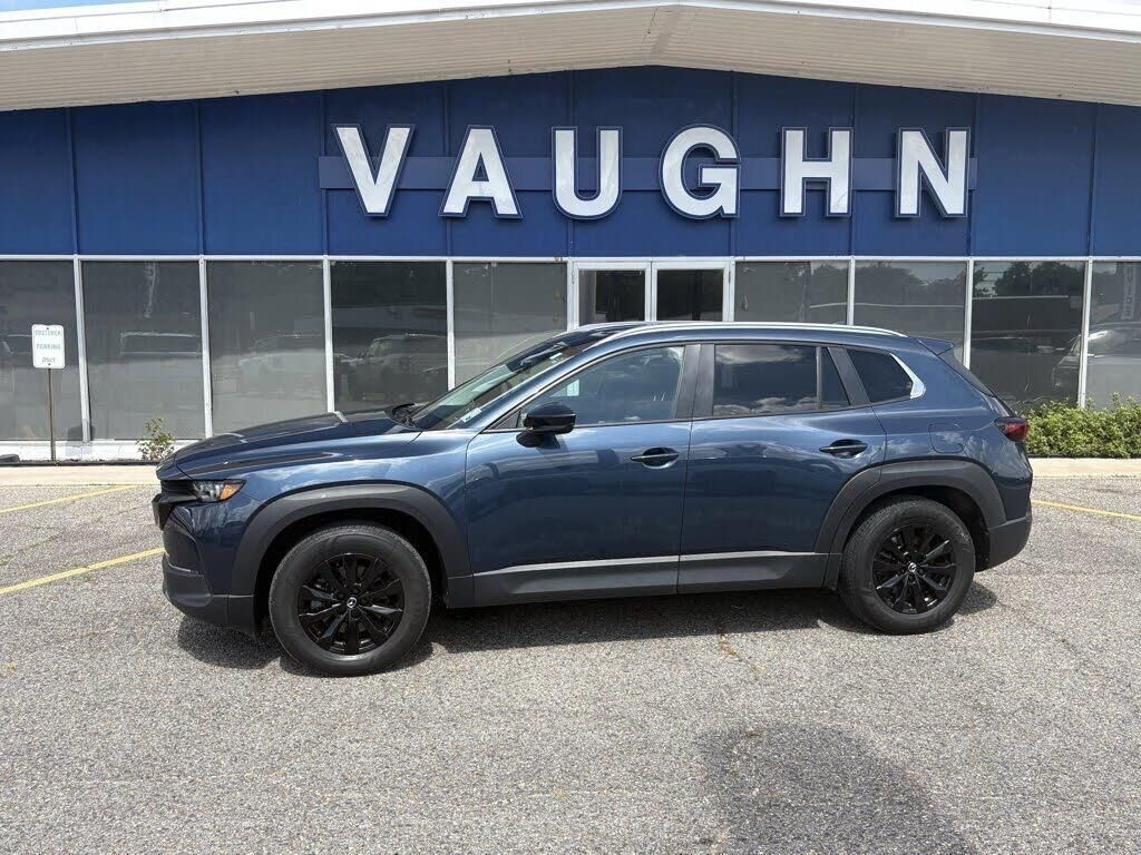 2024 Mazda CX-50 2.5 S Premium — photo 1 of 2