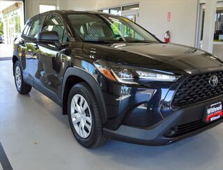 2024 Toyota Corolla Cross L — photo 1 of 33