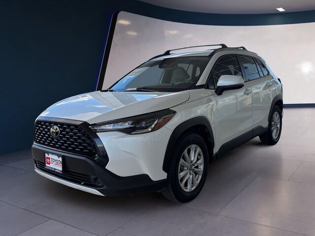 2023 Toyota Corolla Cross LE