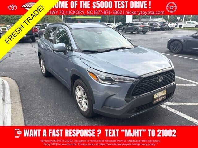 2023 Toyota Corolla Cross LE