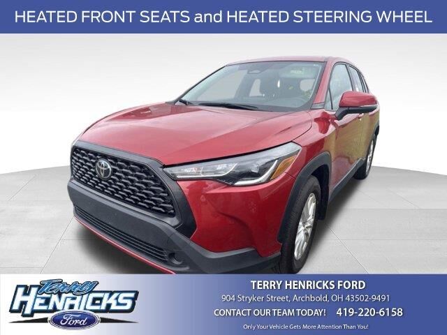2024 Toyota Corolla Cross LE