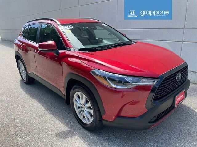 2023 Toyota Corolla Cross LE