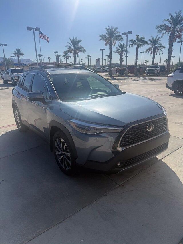 2024 Toyota Corolla Cross XLE
