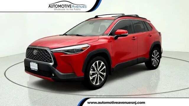 2022 Toyota Corolla Cross XLE