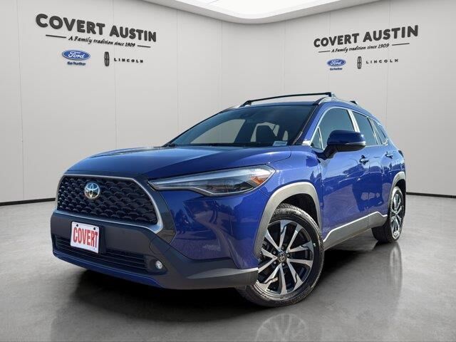 2022 Toyota Corolla Cross XLE