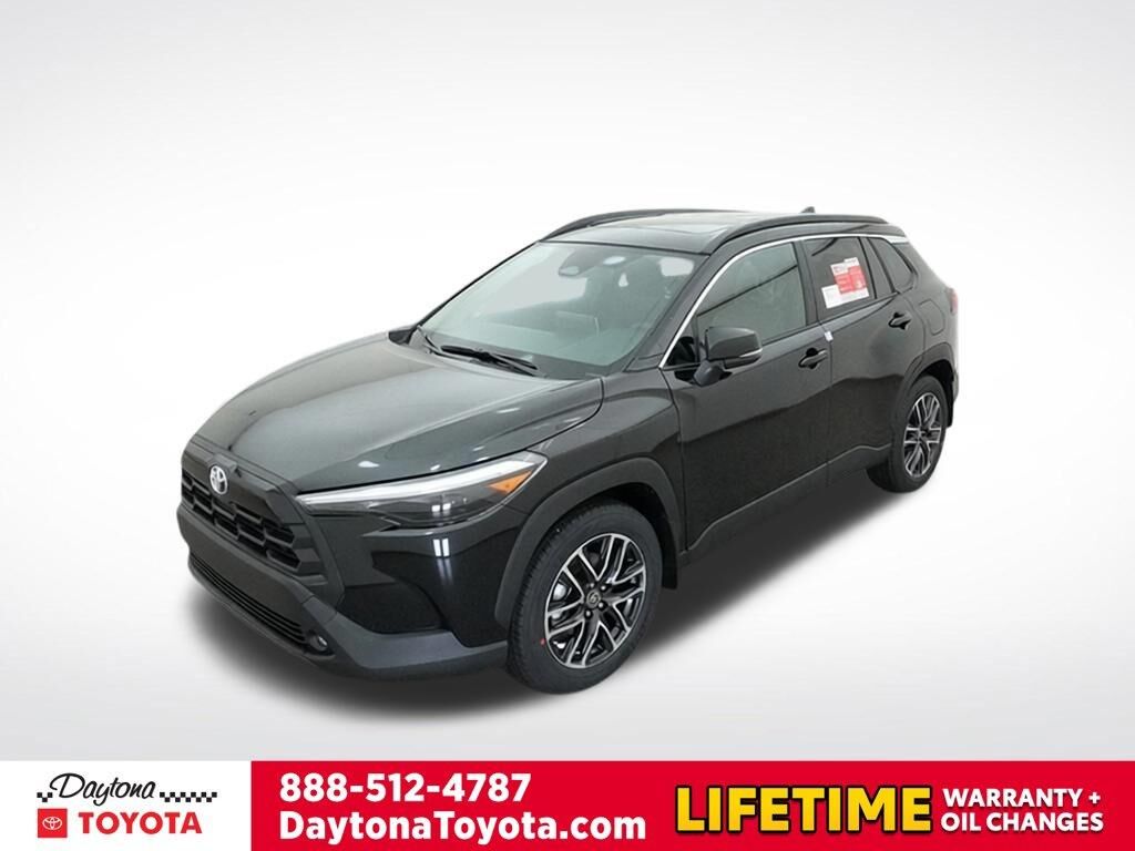 2026 Toyota Corolla Cross XLE — photo 1 of 13