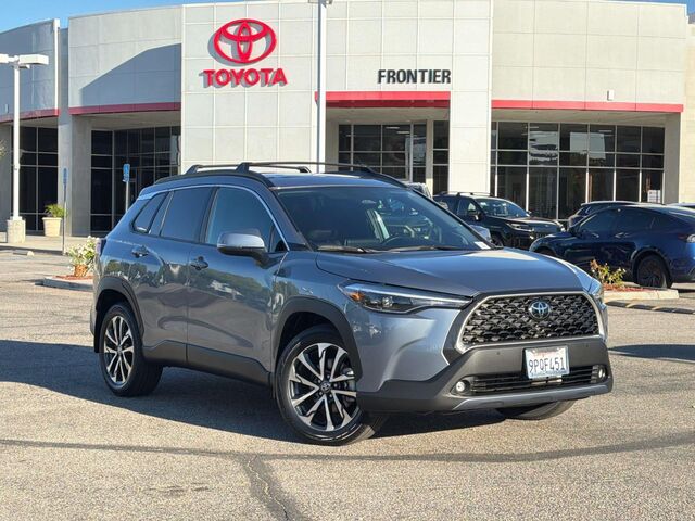 2024 Toyota Corolla Cross XLE 4WD (Natl)