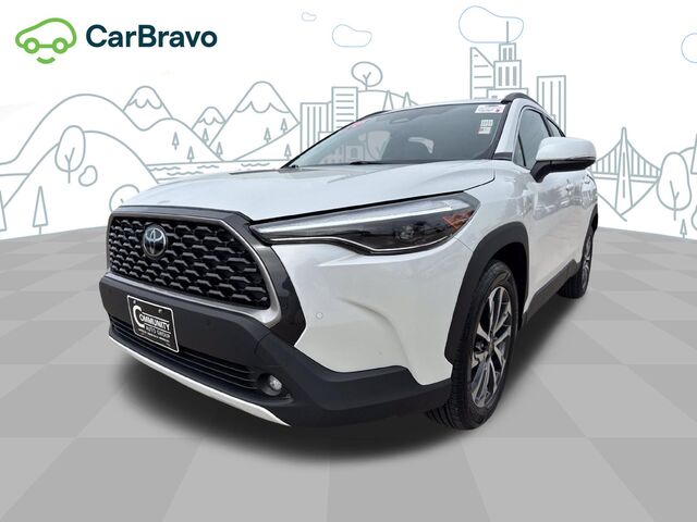 2024 Toyota Corolla Cross XLE