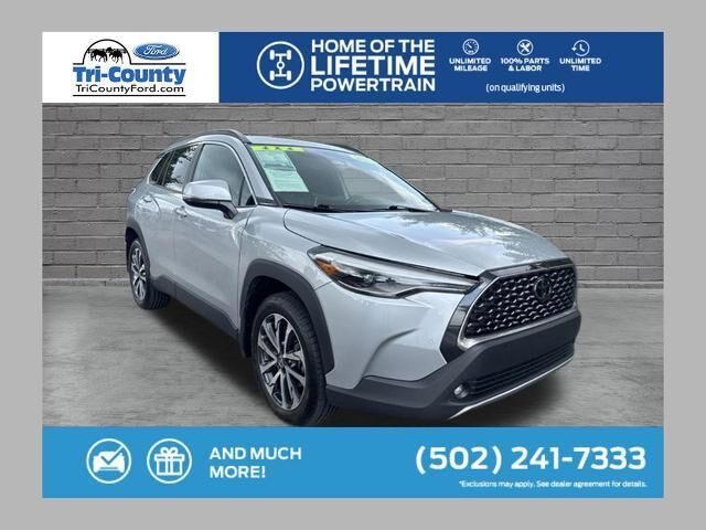 2024 Toyota Corolla Cross XLE