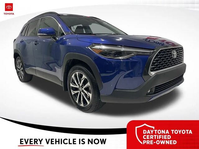 2024 Toyota Corolla Cross XLE